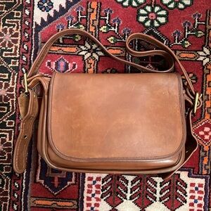 VINTAGE COACH PATRICIA SADDLE BAG 1994